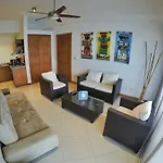 Espectacular Apartamento Delicia Tropical